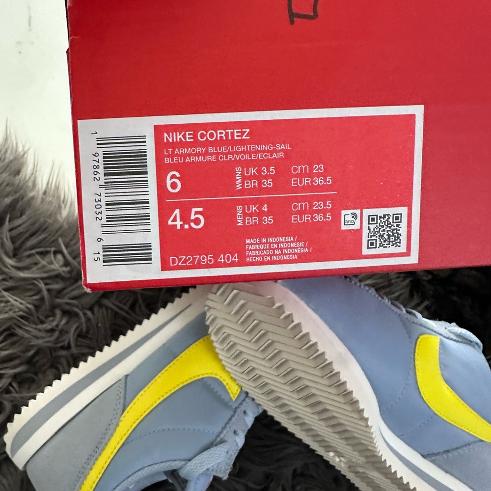 Nike Cortez - Picture 10 of 10